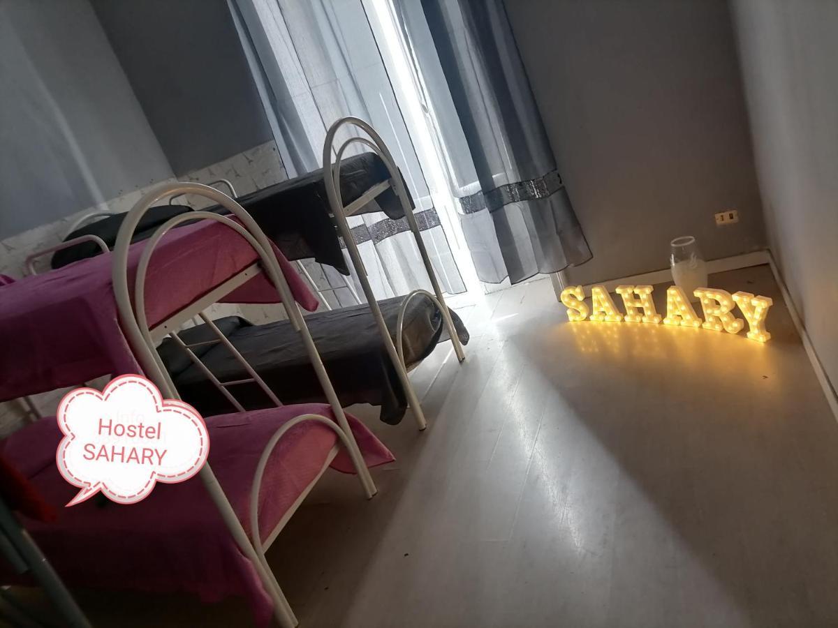 Sahary Hostel Naples Luaran gambar